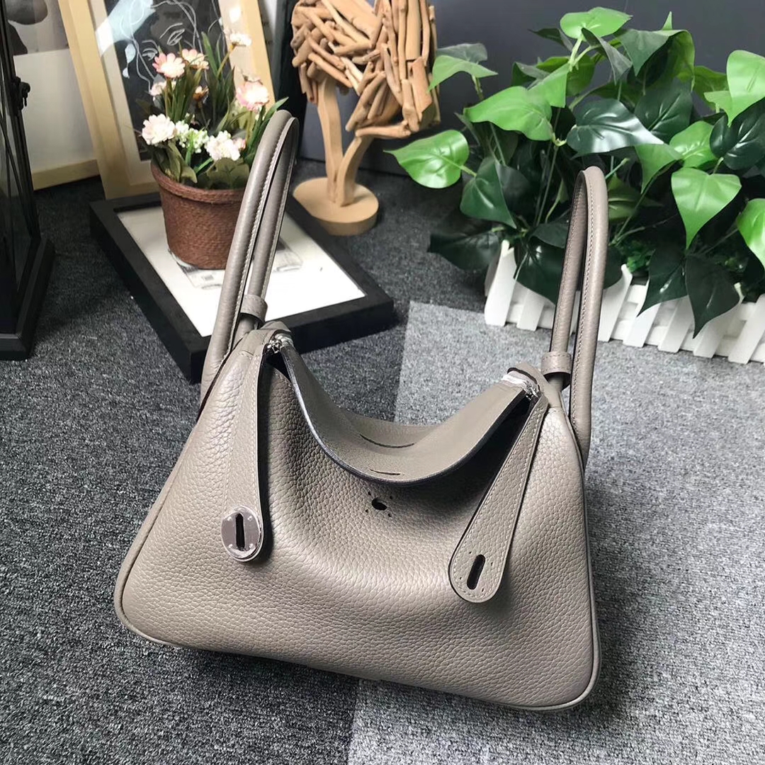 Hermès（爱马仕）8F锡器灰 原厂御用顶级TC 皮 Lindy 26 银扣
