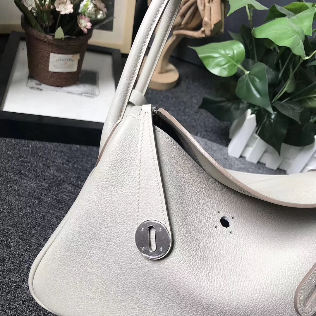 Hermès（爱马仕）C80 珍珠灰 原厂御用顶级小牛皮 Lindy 26 银扣