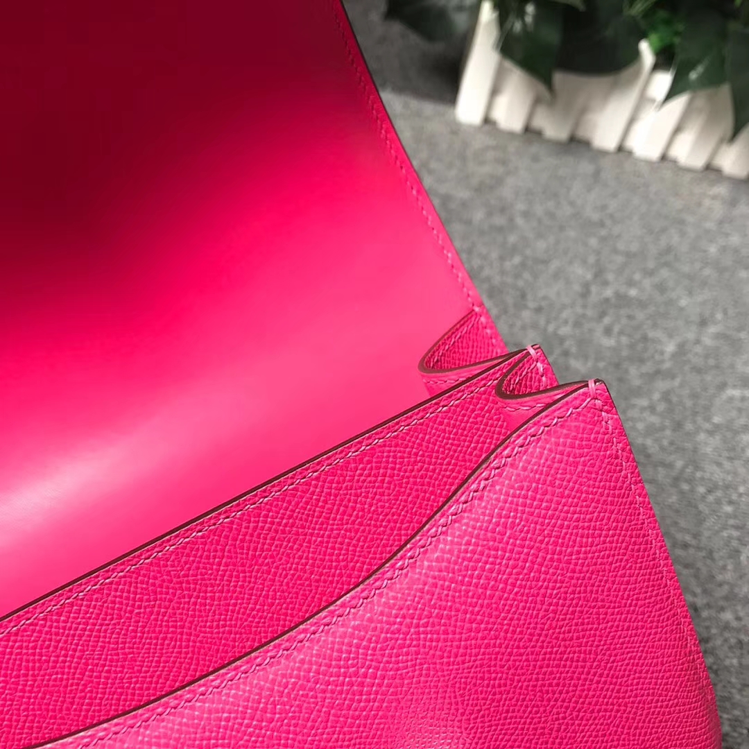Hermès（爱马仕）E5糖果粉 本色线 原厂御用顶级Epsom 皮 Constance 19 银扣