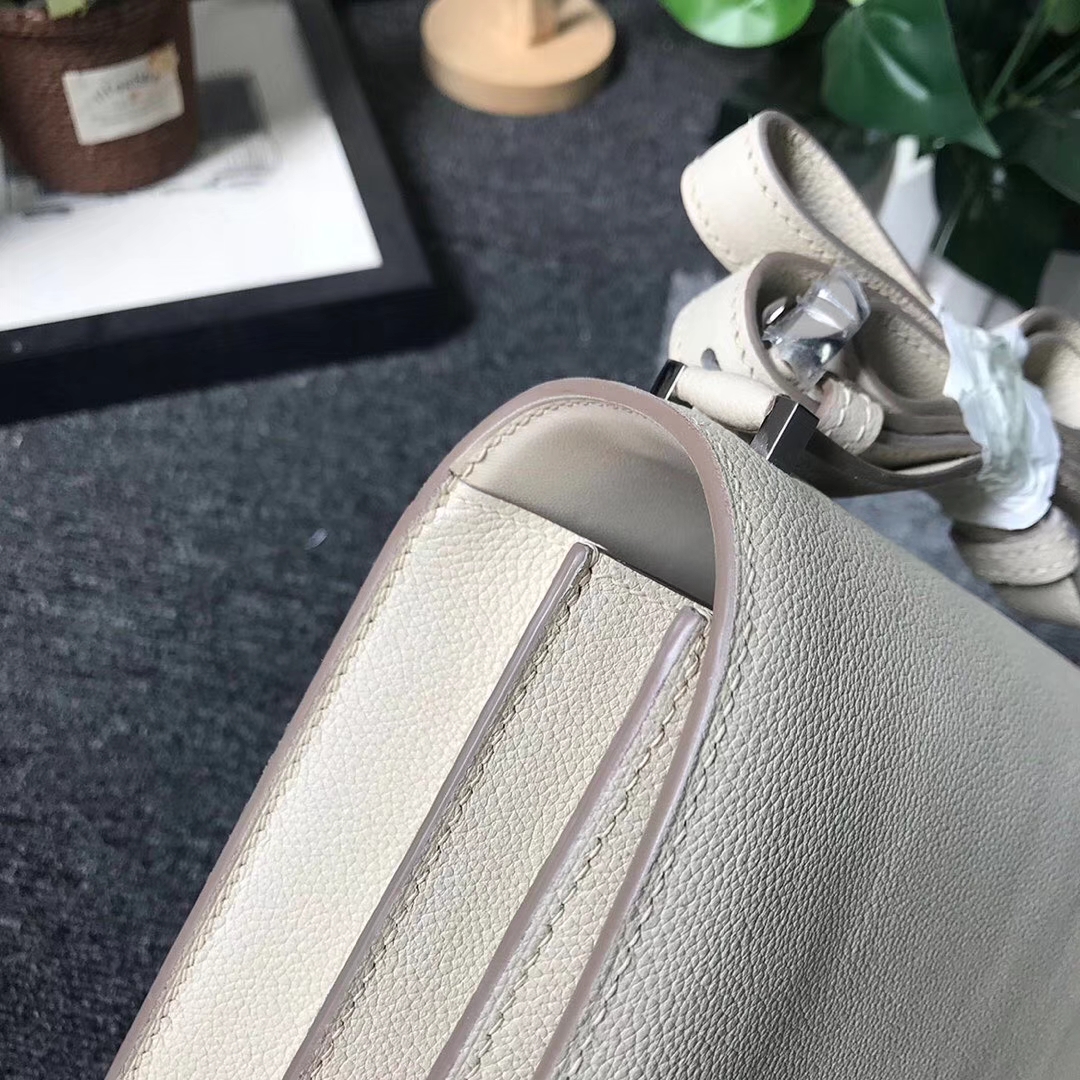 Hermès（爱马仕）奶昔白 原厂御用顶级Ever Color 皮 2002-20 现货