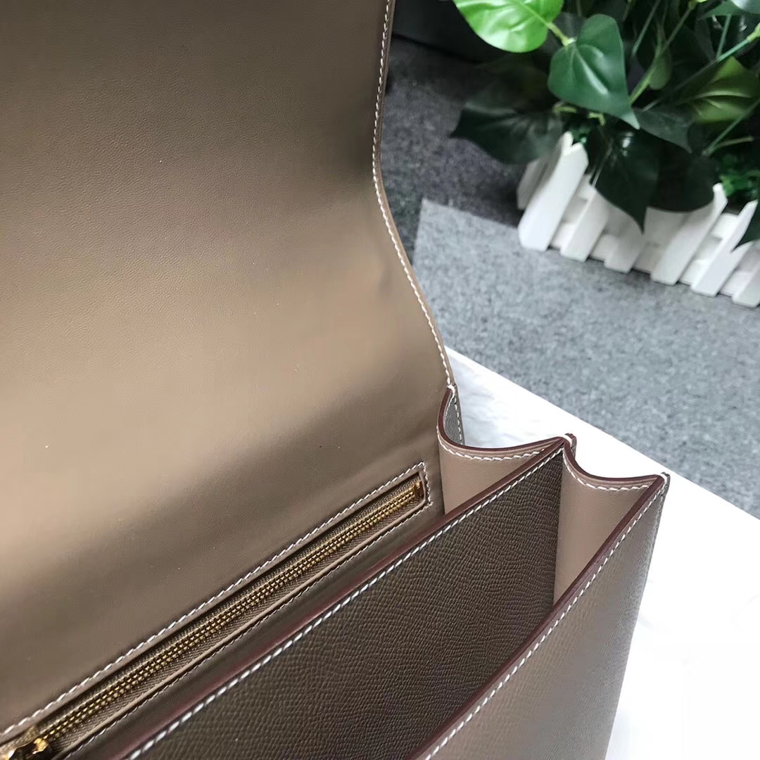 Hermès（爱马仕）CK18 大象灰 原厂御用顶级Epsom 皮 Constance 24 金扣 现货
