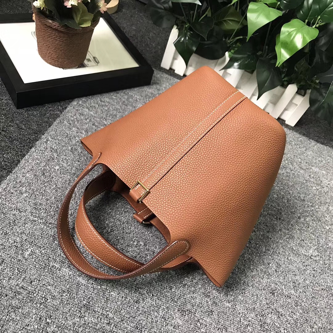 Hermès（爱马仕）金棕色 原厂御用顶级TC 皮 Picotin  Lock 18cm 金扣 现货
