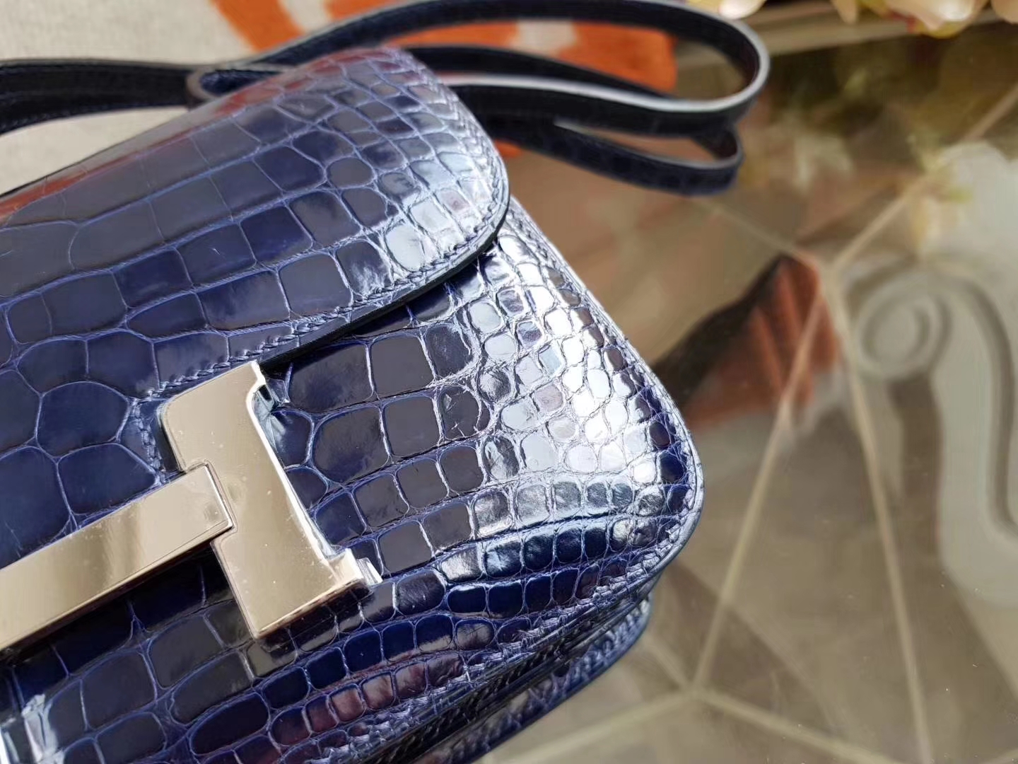 Hermès（爱马仕）constance空姐包 19cm 尼罗 亮面  宝石蓝 银扣 现货