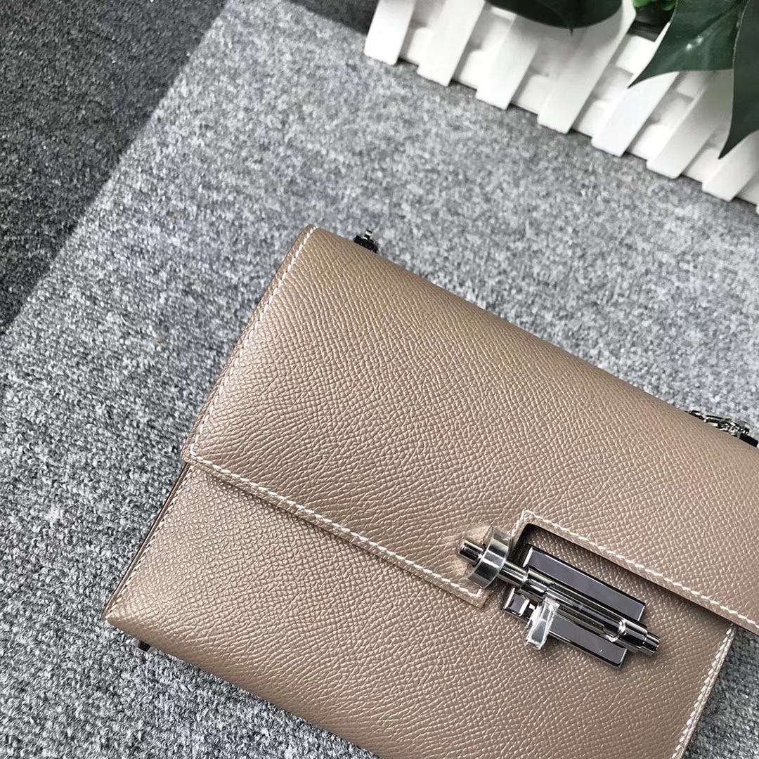 Hermès（爱马仕）CK18 大象灰 原厂御用顶级Epsom 皮 Verrou 插销包 现货