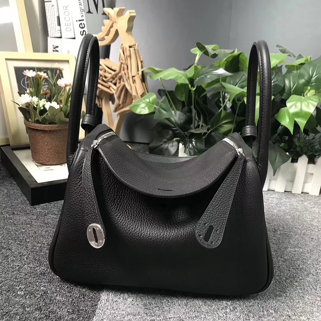 Hermès（爱马仕）CK89 黑色 原厂御用顶级小牛皮 Lindy 26 银扣 编织肩带