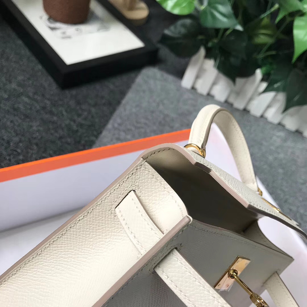 Hermès（爱马仕）奶昔白 原厂御用顶级Epsom 皮 Mini Kelly 二代 金扣 银扣 现货