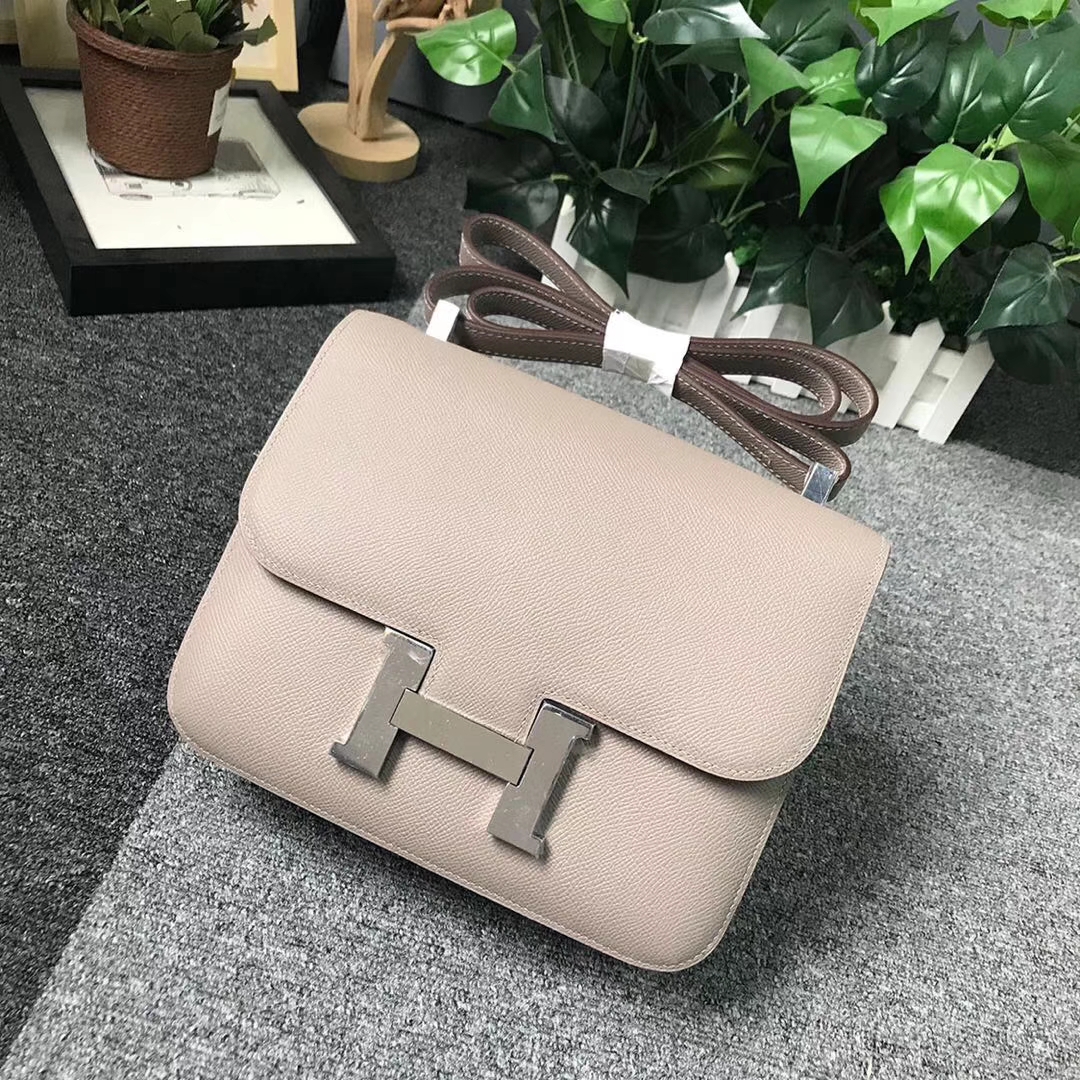 Hermès（爱马仕）M8 沥青灰 原厂御用顶级Epsom 皮 Constance 24 银扣