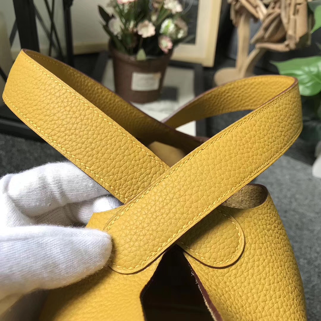 Hermès（爱马仕）9D琥珀黄 原厂御用顶级TC 皮 Picotin  Lock 22cm 金扣 现货