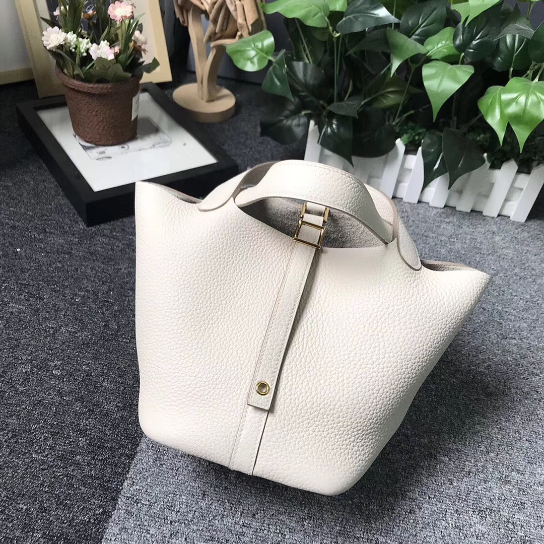 Hermès（爱马仕）奶昔白 原厂御用顶级TC 皮 Picotin  Lock 18cm 金扣 现货