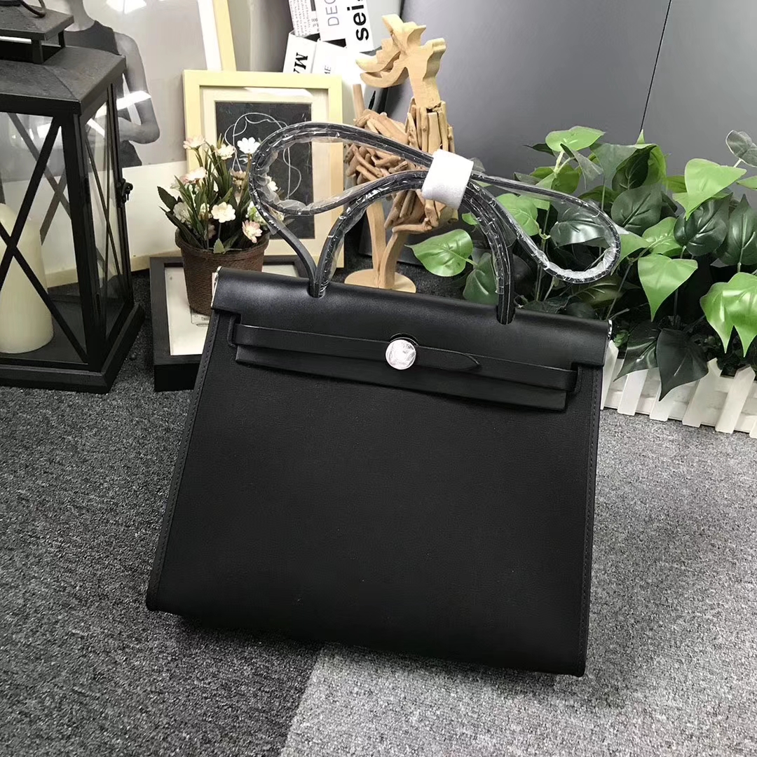Hermès（爱马仕）黑色马鞍皮拼黑色帆布 Herbag 31 现货