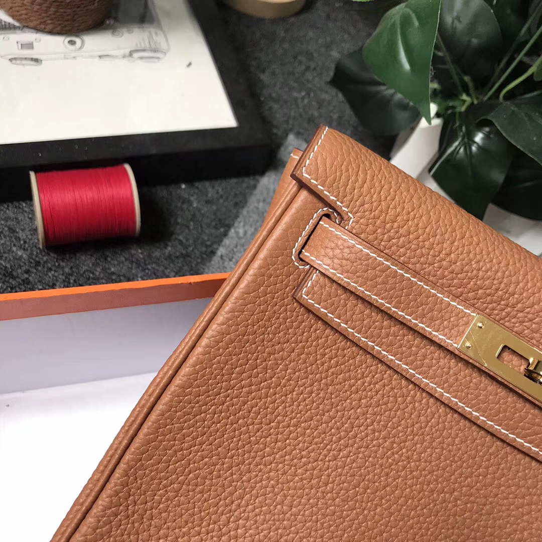 Hermès（爱马仕）C37 金棕色 原厂御用顶级TC 皮 Kelly ado 金扣 现货