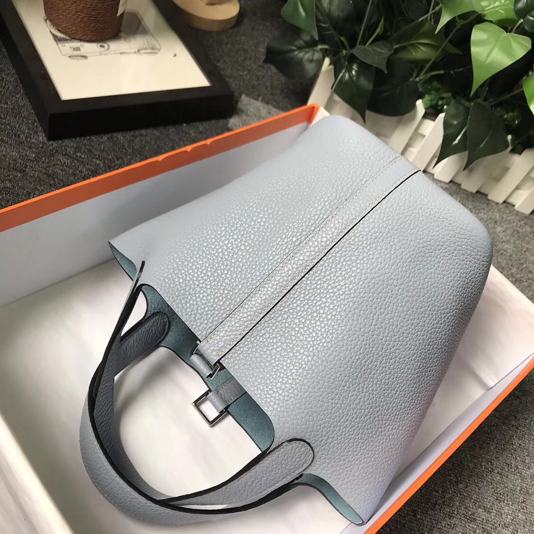 Hermès（爱马仕）J7 亚麻蓝 原厂御用顶级TC 皮 Picotin  Lock 18cm 银扣