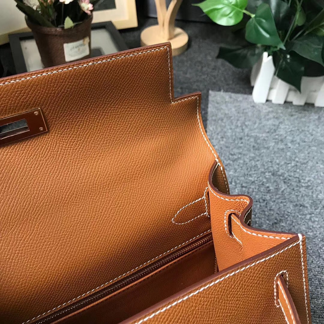 Hermès（爱马仕）C37 金棕色 原厂御用顶级Epsom 皮 Kelly 28 外缝 金扣