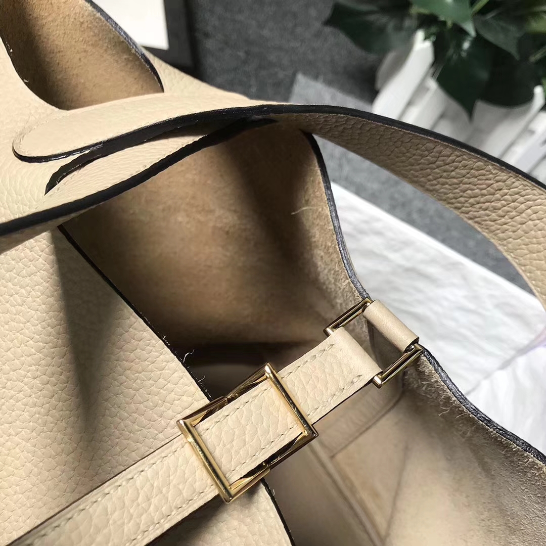 Hermès（爱马仕）S2 风衣灰 原厂御用顶级TC 皮 Picotin  Lock 22cm 金扣 现货