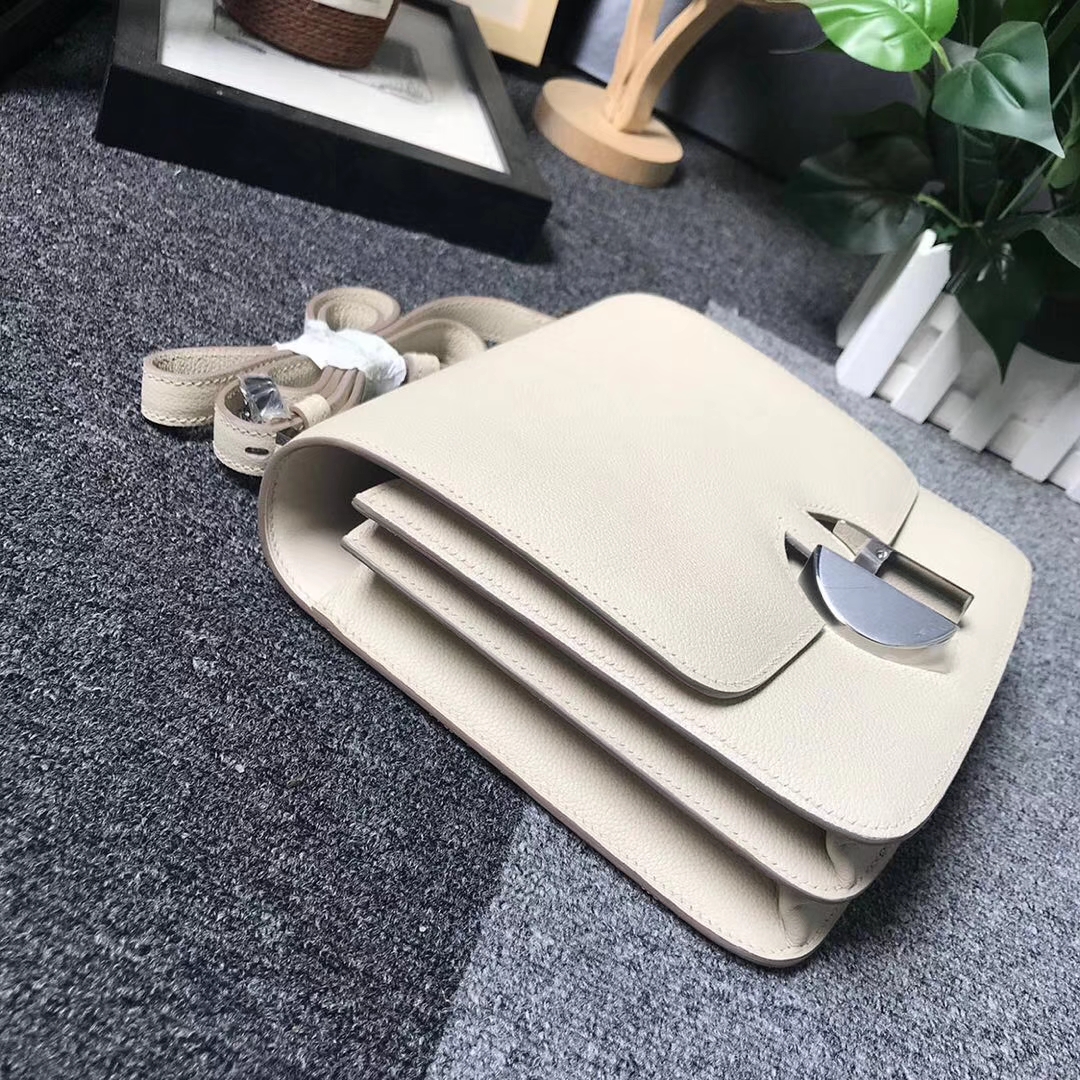 Hermès（爱马仕）奶昔白 原厂御用顶级Ever Color 皮 2002-20 现货