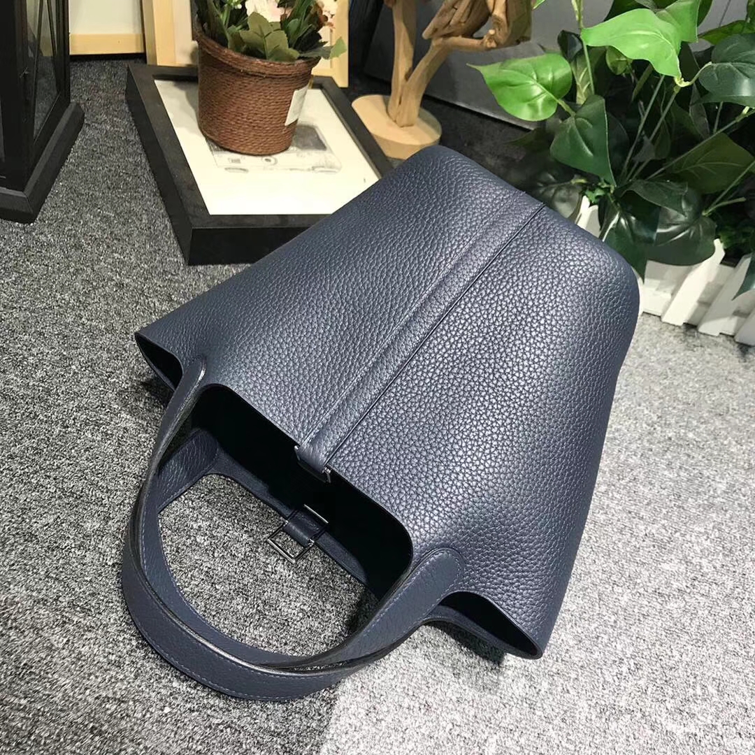 Hermès（爱马仕）墨水蓝 原厂御用顶级TC 皮 Picotin  Lock 18cm 银扣