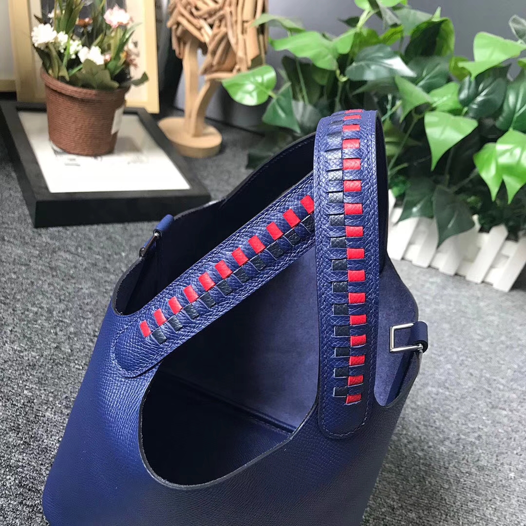 Hermès（爱马仕）琉璃蓝 编织手腕 原厂御用顶级Epsom 皮 Picotin  Lock 18cm 银扣