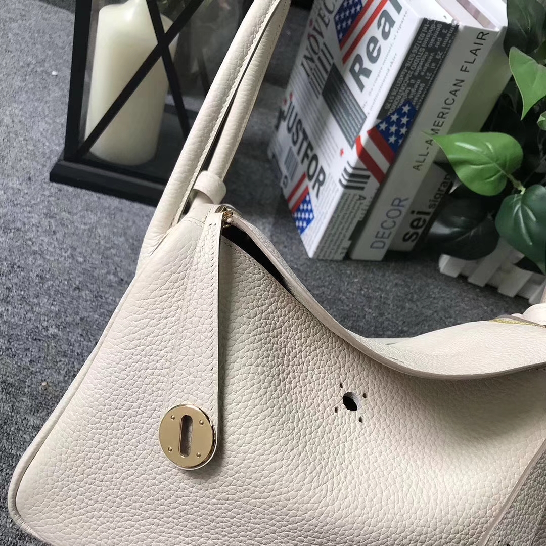 Hermès（爱马仕）Lindy 琳迪包 奶昔白 原厂御用顶级TC皮 金扣 26cm