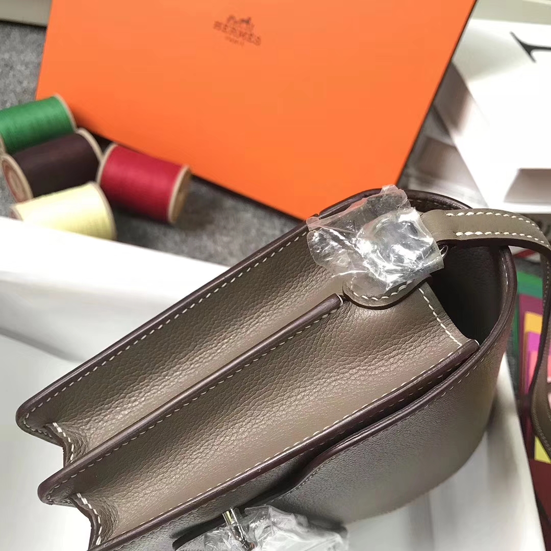 Hermès（爱马仕）Roulis猪鼻包 大象灰 原厂御用顶级Ever Color 皮 银扣 19cm