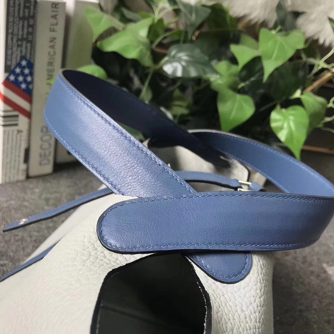 Hermès（爱马仕）菜篮包 海鸥灰拼玛瑙蓝 原厂御用顶级TC 皮 Picotin Lock 22cm 银扣
