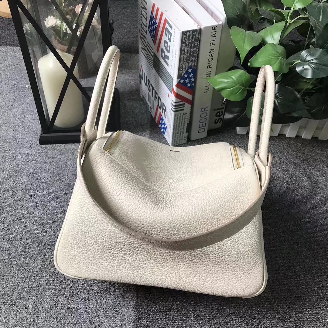 Hermès（爱马仕）Lindy 琳迪包 奶昔白 原厂御用顶级TC皮 金扣 26cm