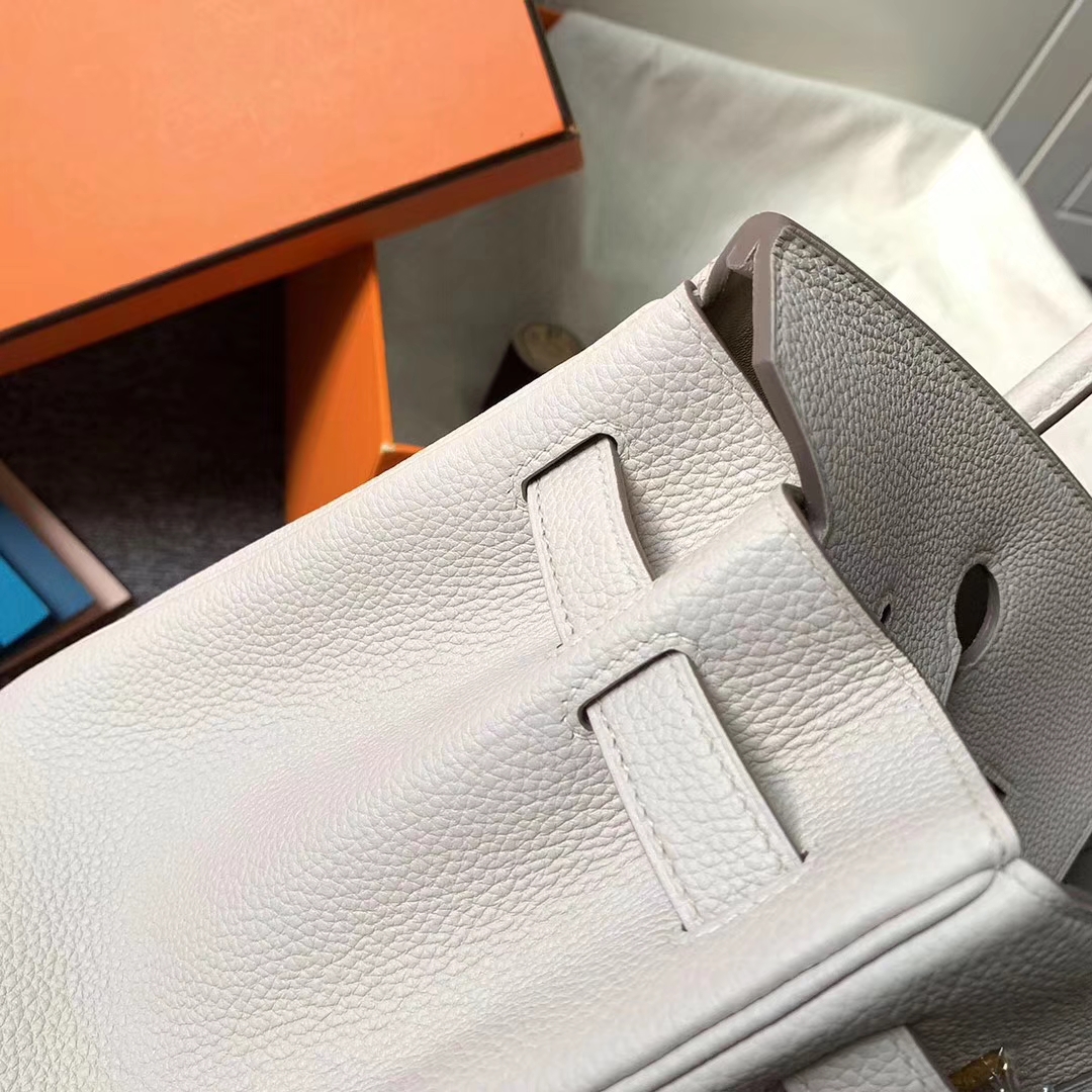 Hermès（爱马仕）奶昔白 原厂御用顶级小牛皮 Birkin 30 金扣 现货