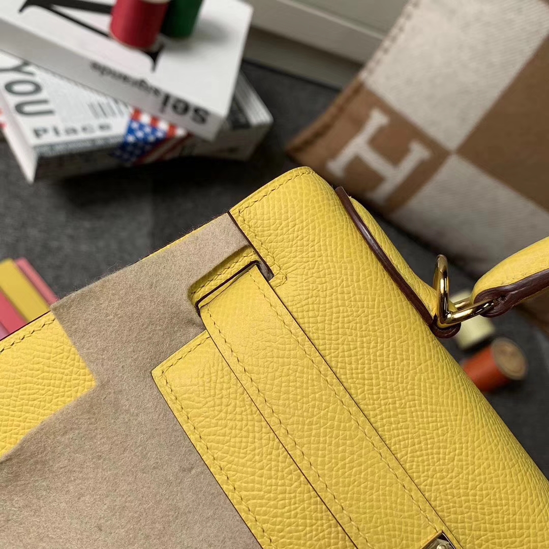Hermès（爱马仕）那不勒斯黄 原厂御用顶级Epsom 皮 Kelly 28 外缝 银扣 现货