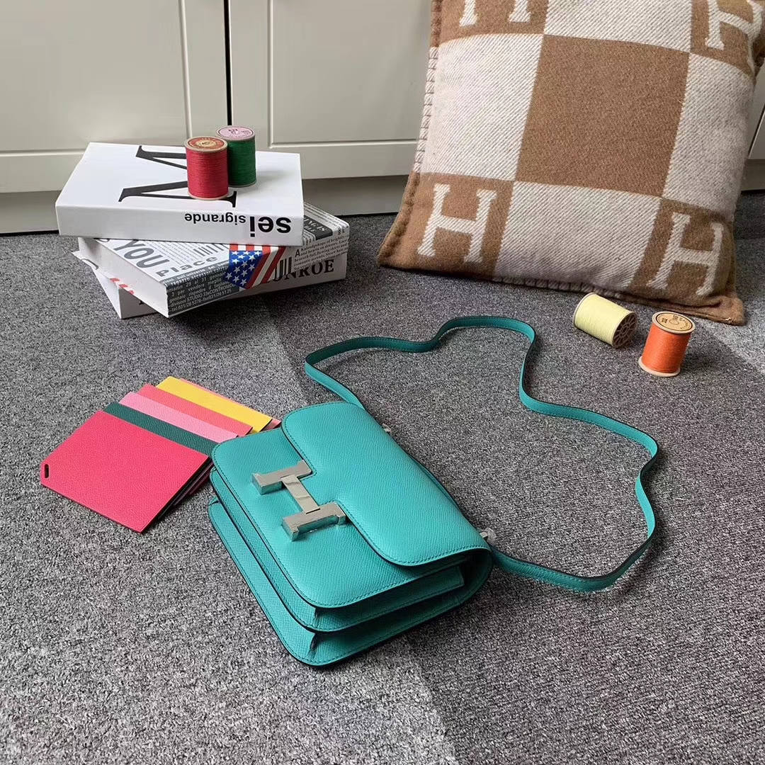 Hermès（爱马仕）U1 罗威纳绿 原厂御用顶级Epsom 皮 Constance 19 银扣 现货