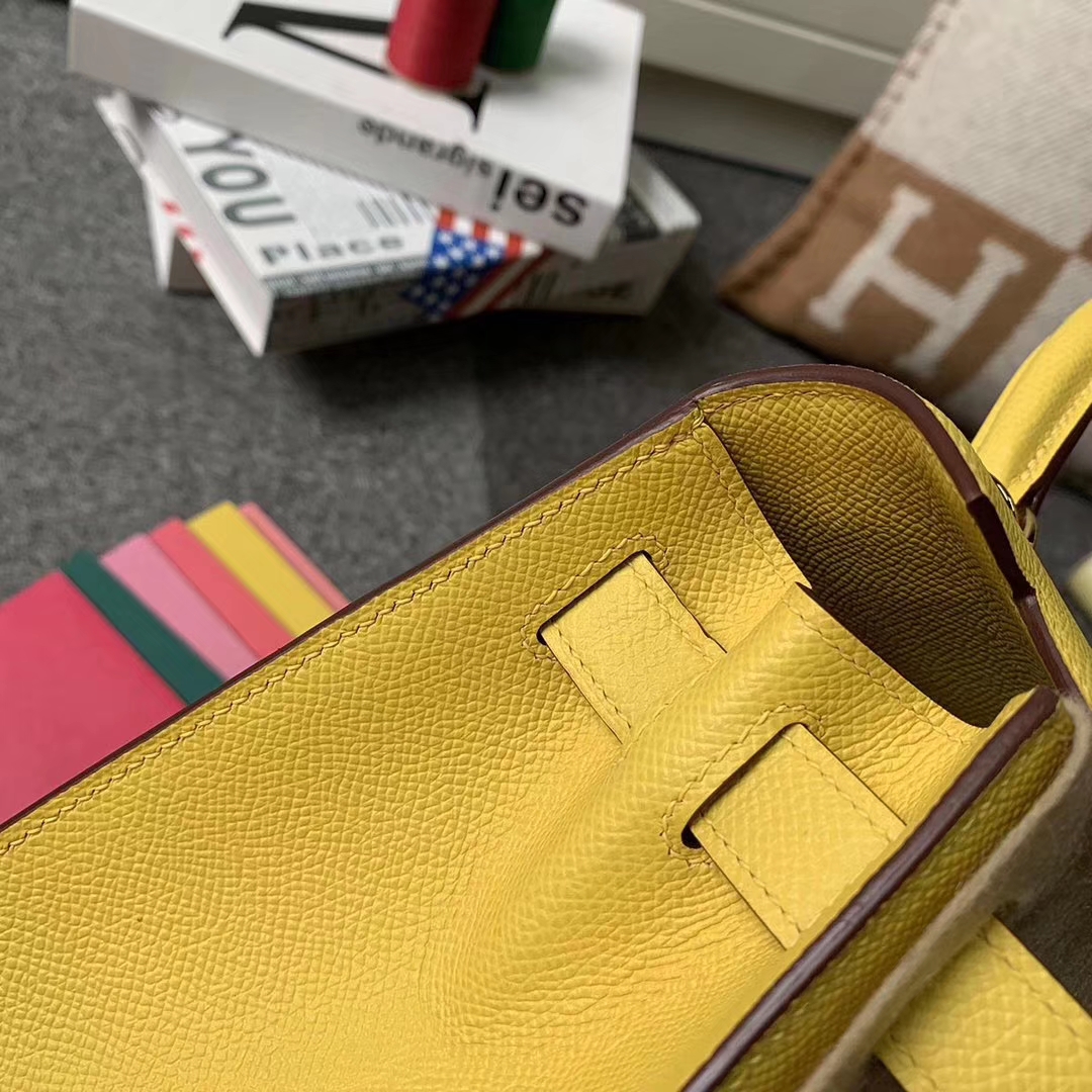Hermès（爱马仕）那不勒斯黄 原厂御用顶级Epsom 皮 Kelly 28 外缝 银扣 现货