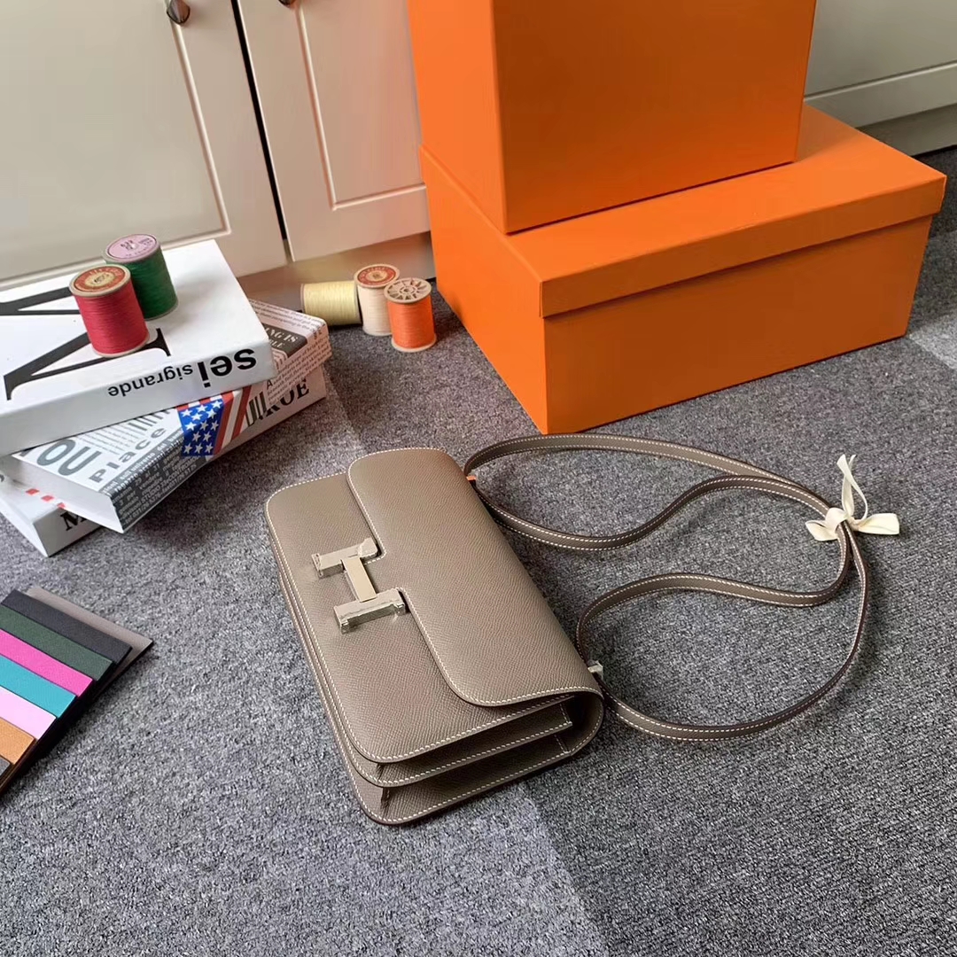 Hermès（爱马仕）CK18 大象灰 原厂御用顶级Epsom 皮 Constance 26 银扣 现货