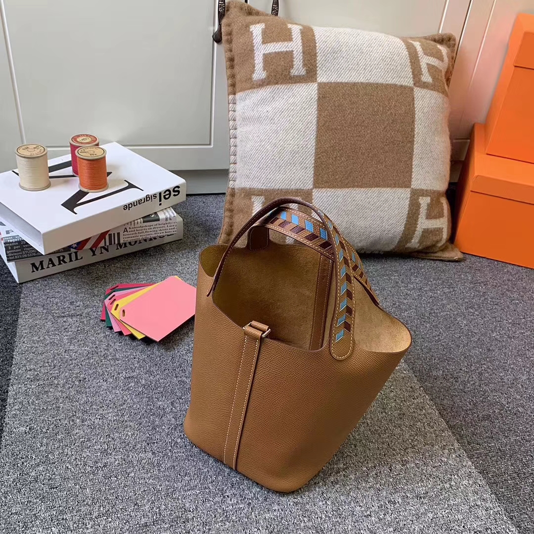 Hermès（爱马仕）Picotin Lock 菜篮包 金棕色 手腕编织 原厂御用顶级Epsom 皮 银扣 18cm