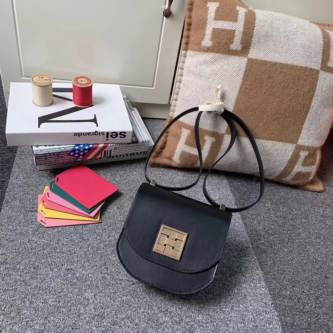 Hermès（爱马仕）CK89 黑色 原厂御用顶级Box 皮 马赛克 银扣 现货