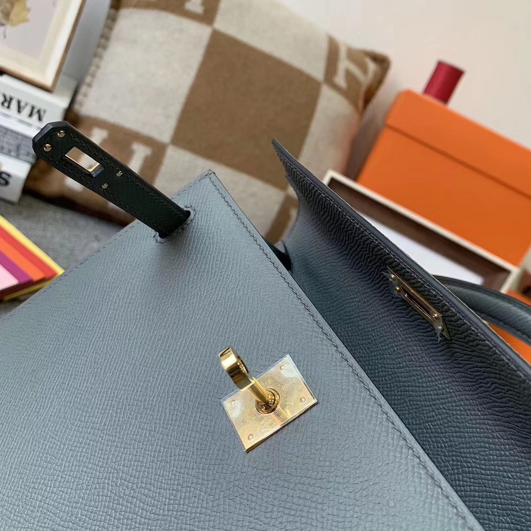 Hermès（爱马仕）杏绿色 原厂御用顶级Epsom 皮 Kelly 25 外缝 金扣 现货