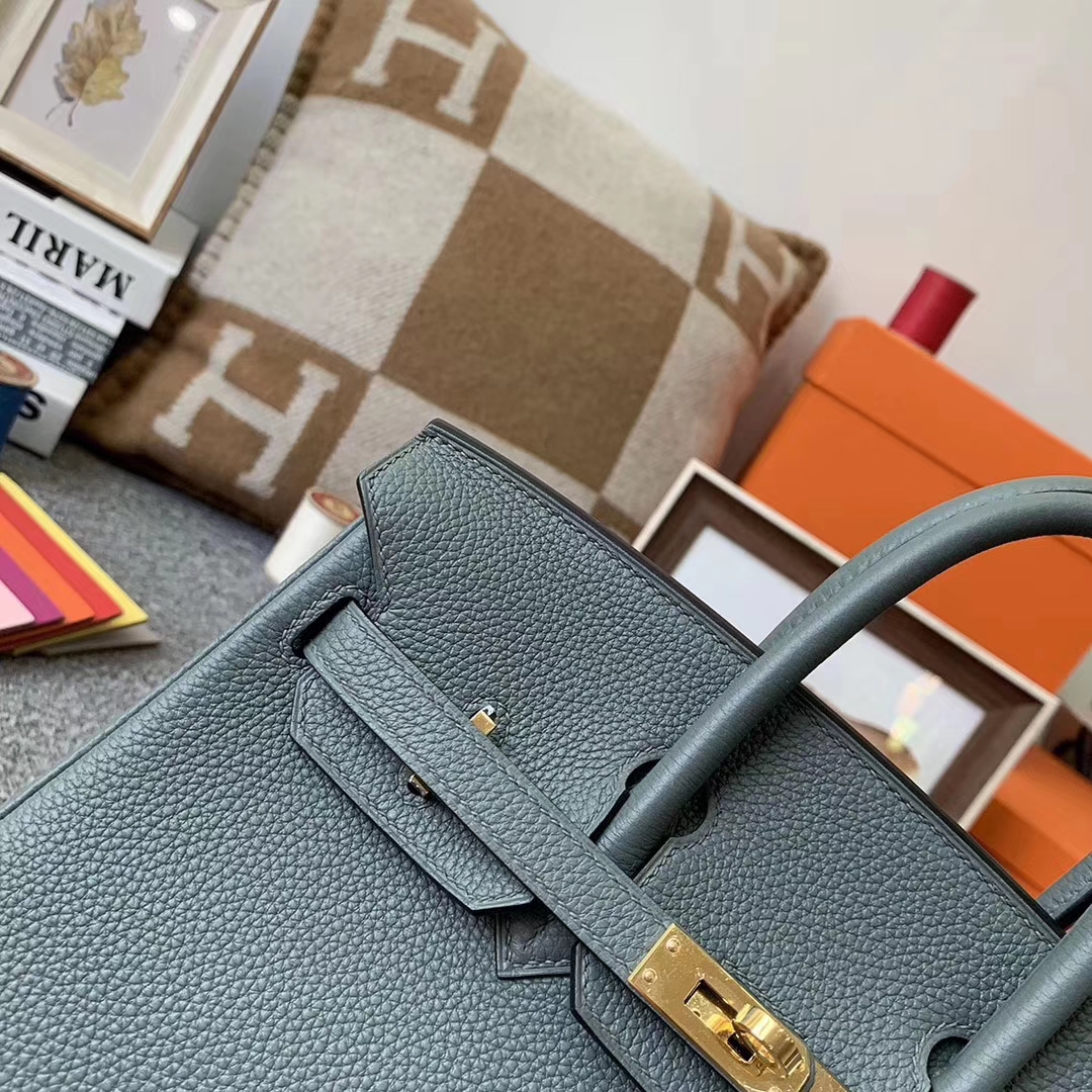 Hermès（爱马仕）杏绿色 原厂御用顶级小牛皮 Birkin 25 金扣 现货