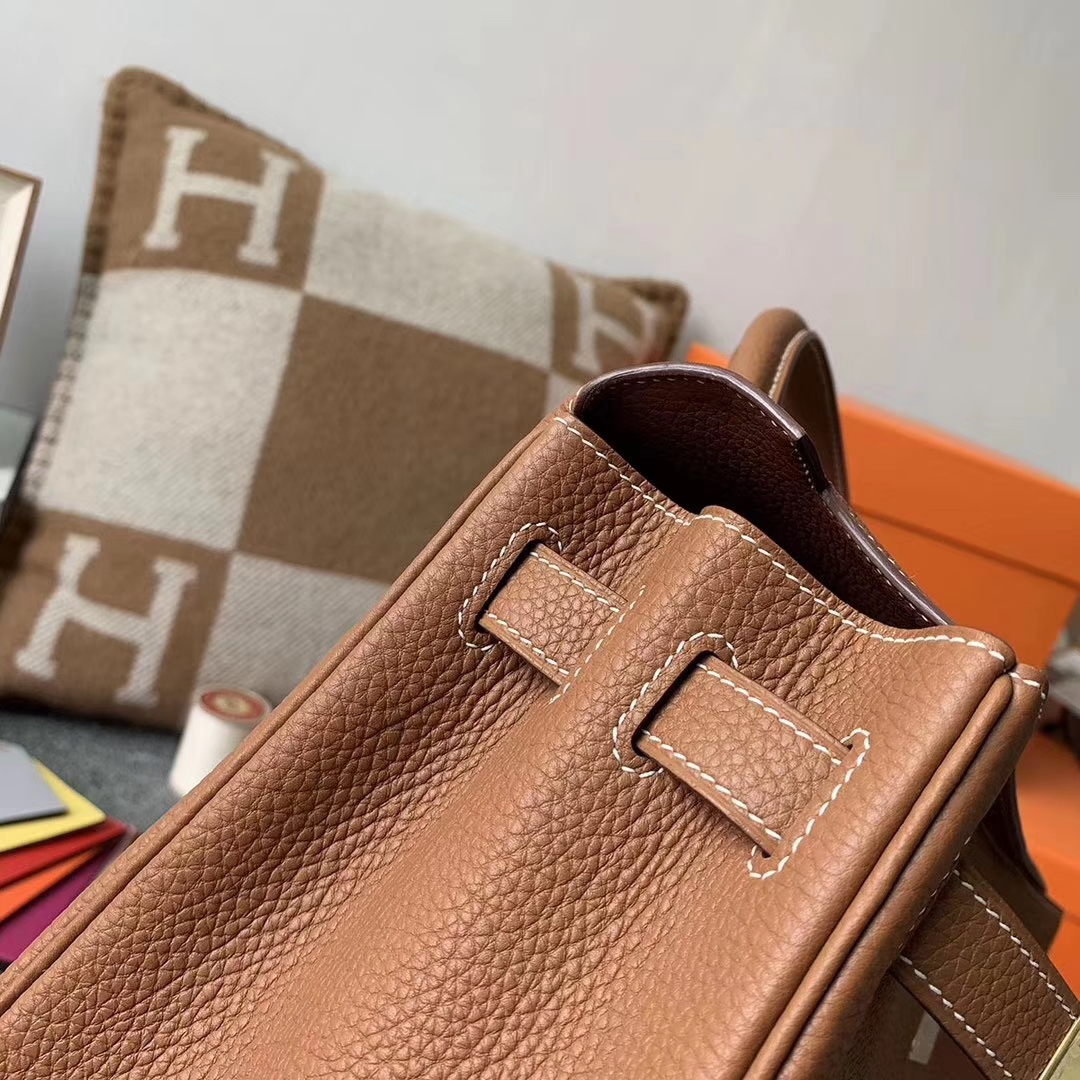 Hermès（爱马仕）C37 金棕色 原厂御用顶级小牛皮 Kelly 32 金扣 现货