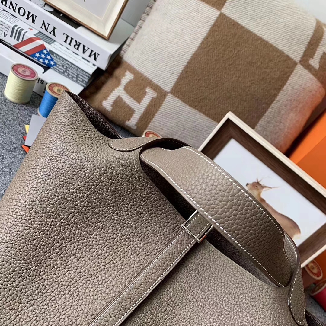Hermès（爱马仕）CK18大象灰 原厂御用顶级TC 皮 Picotin Lock 22cm 银扣 现货