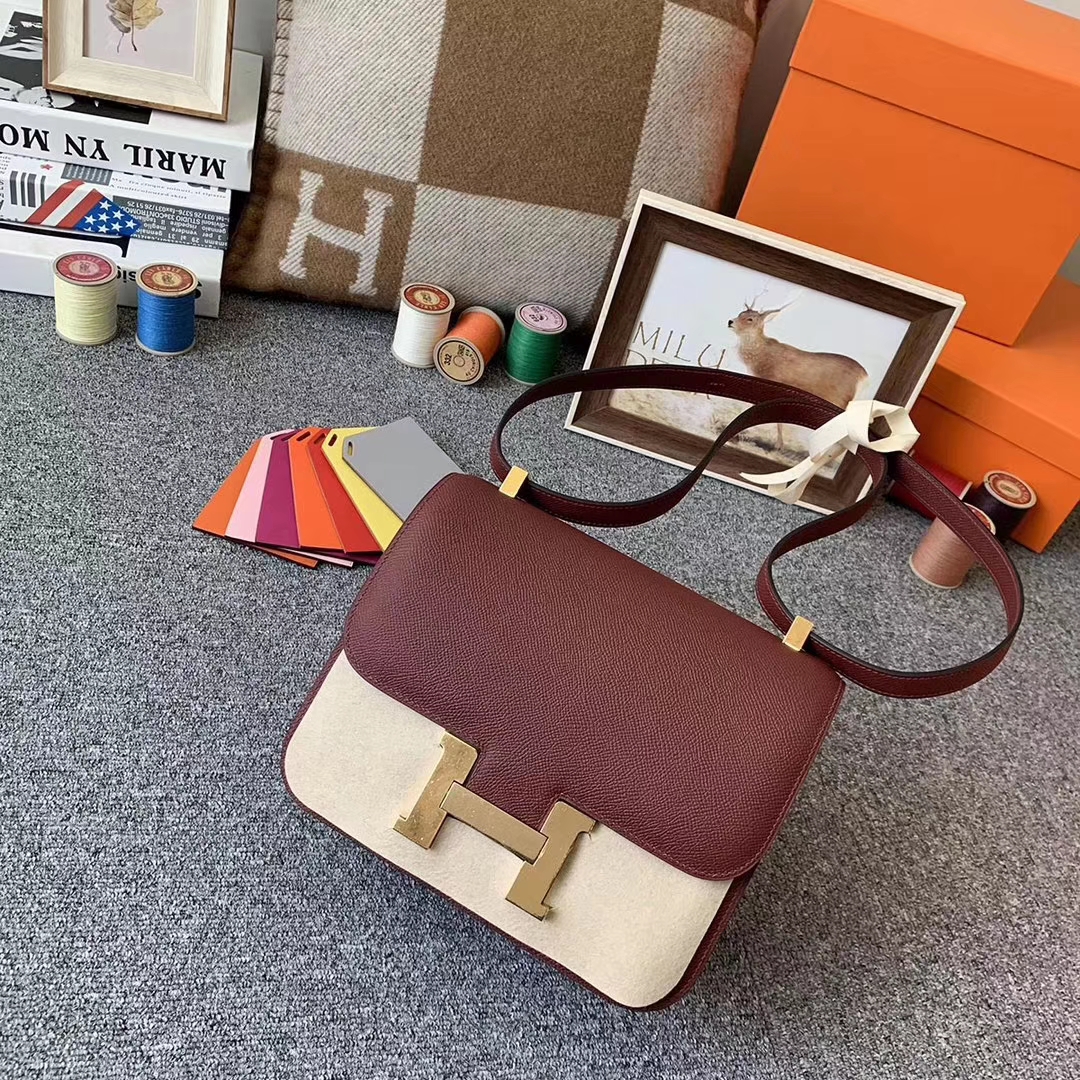 Hermès（爱马仕）爱马仕红 原厂御用顶级Epsom 皮 Constance 24 金扣 现货