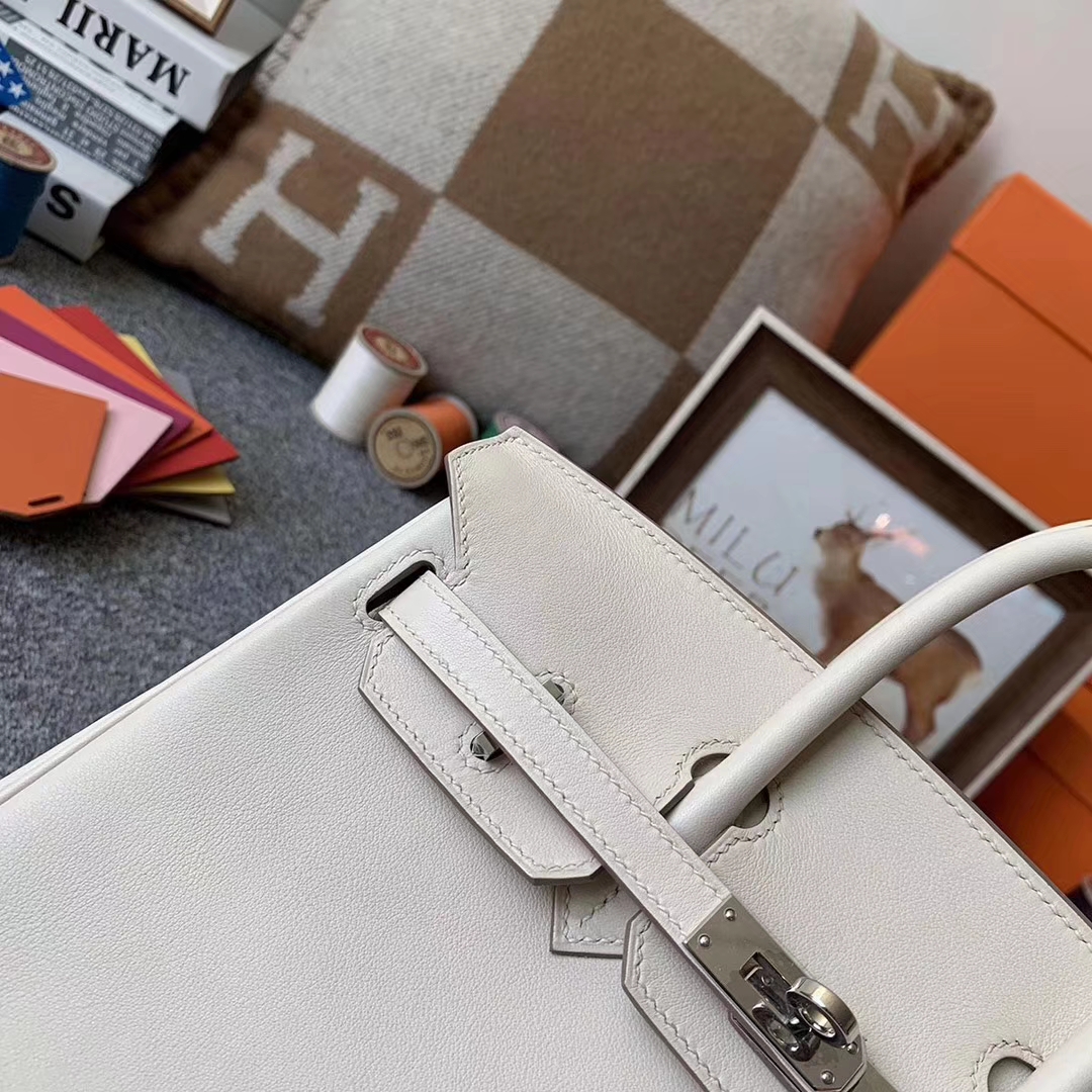 Hermès（爱马仕）奶昔白 原厂御用顶swift皮 Birkin 25