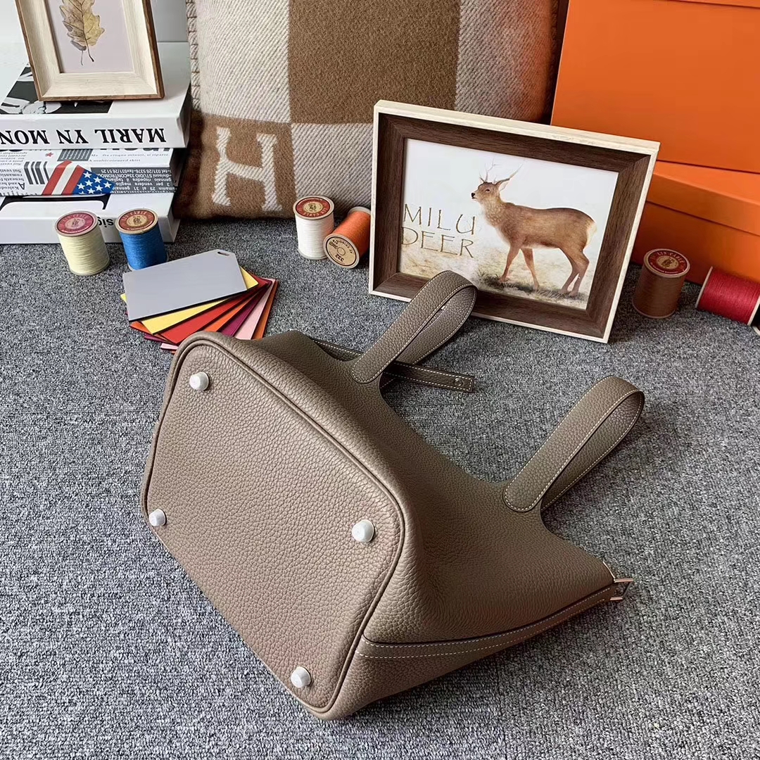 Hermès（爱马仕）CK18大象灰 原厂御用顶级TC 皮 Picotin Lock 22cm 银扣 现货