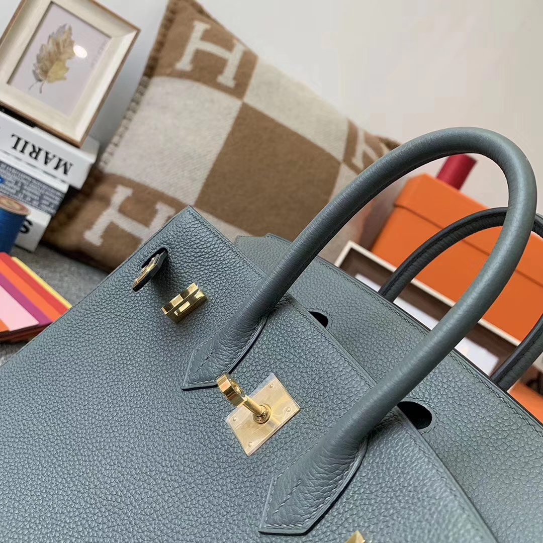 Hermès（爱马仕）杏绿色 原厂御用顶级小牛皮 Birkin 25 金扣 现货