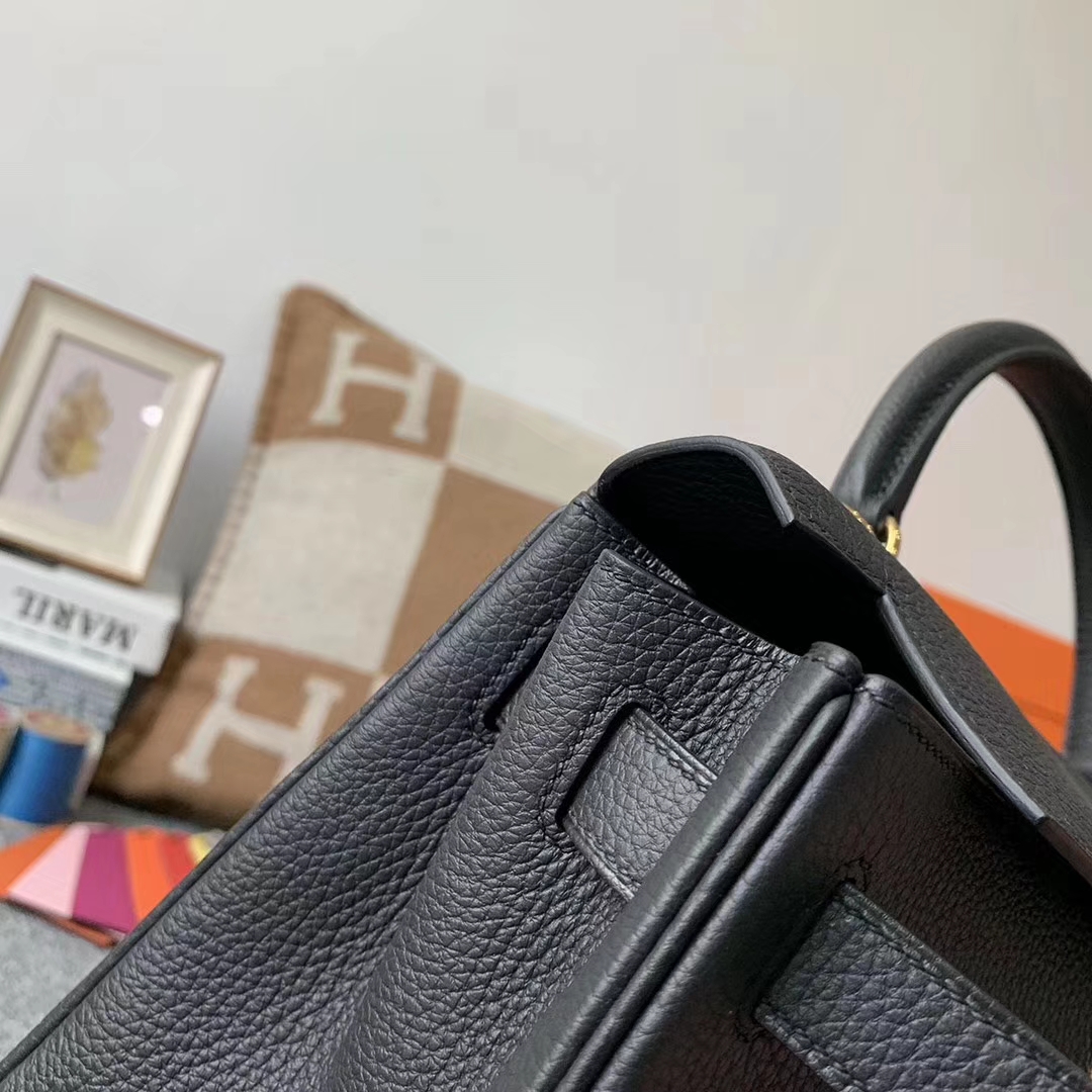 Hermès（爱马仕）CK89 黑色 原厂御用顶级小牛皮 Kelly 28 金扣 现货