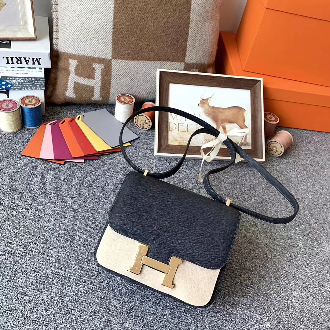 Hermès（爱马仕）午夜蓝 原厂御用顶级Monsieur皮 新皮 Constance 19 金扣 现货