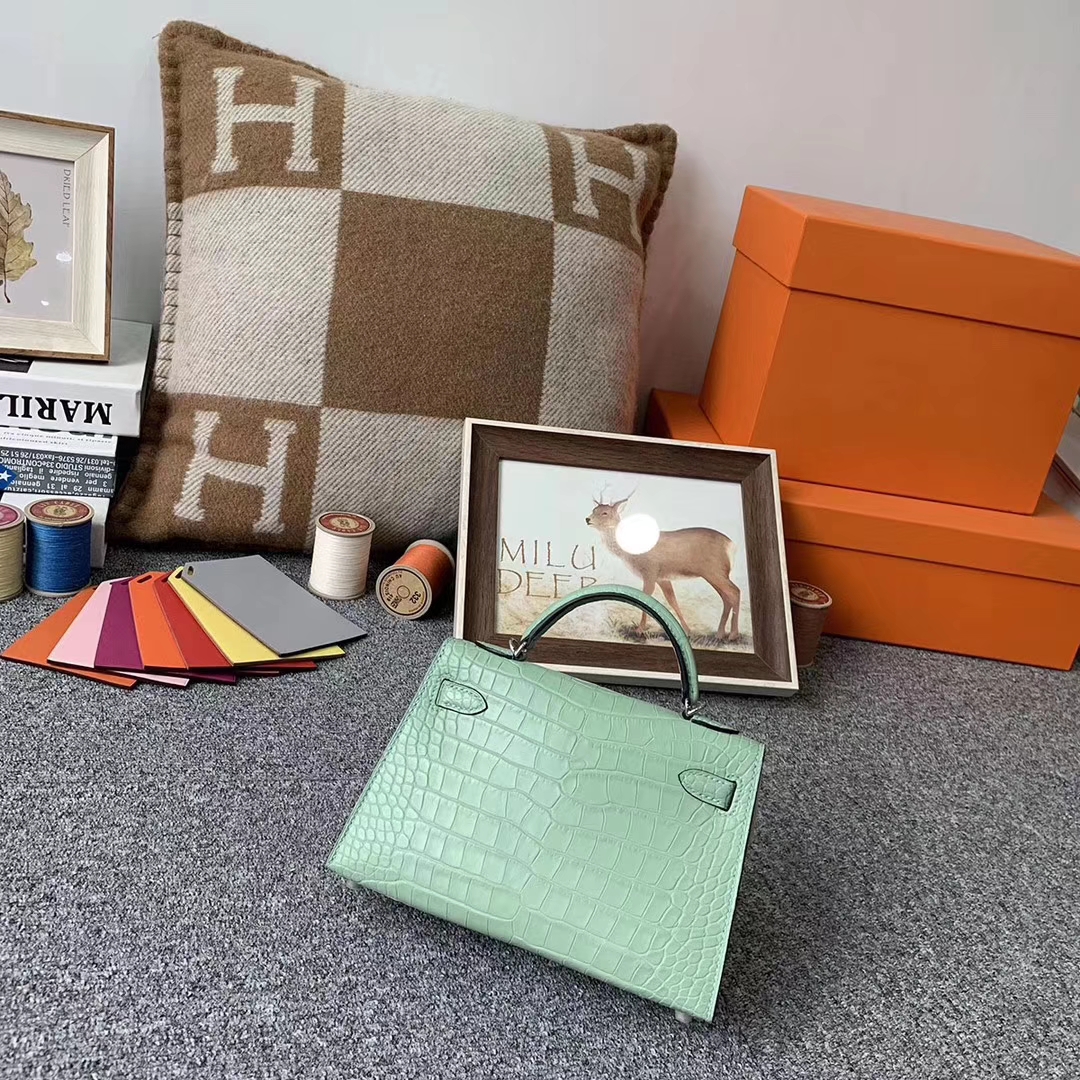 Hermès（爱马仕）6U薄荷绿 原厂御用顶级鳄鱼皮 Mini Kelly 二代 银扣