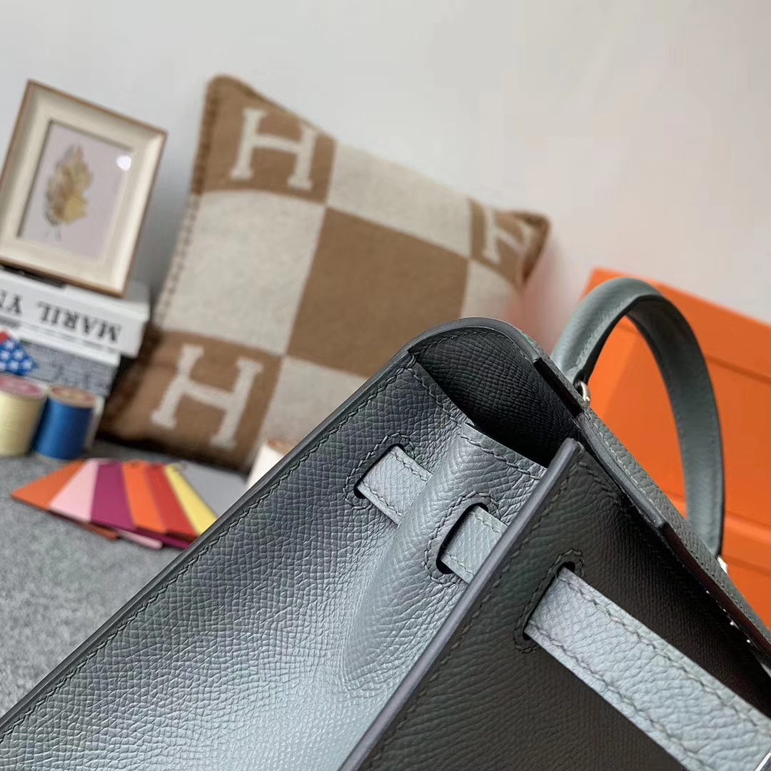 Hermès（爱马仕）杏绿色 原厂御用顶级epsom 皮 Kelly 25 银扣 现货