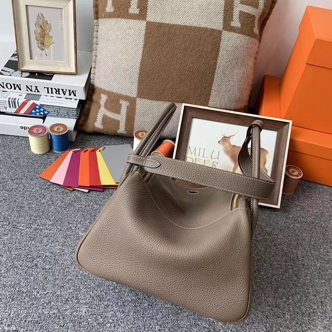 Hermès（爱马仕）CK 18大象灰  原厂御用顶级小牛皮 Lindy 26 金扣 现货