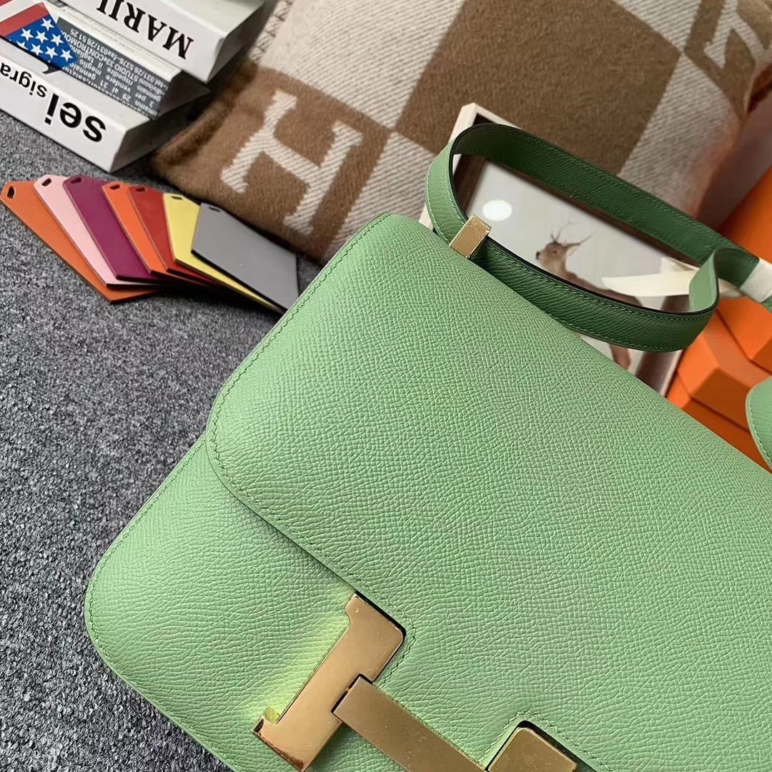 Hermès（爱马仕）I3 牛‮果油‬绿 原厂御‮顶用‬级Epsom 皮 Constance 24 金扣 现货