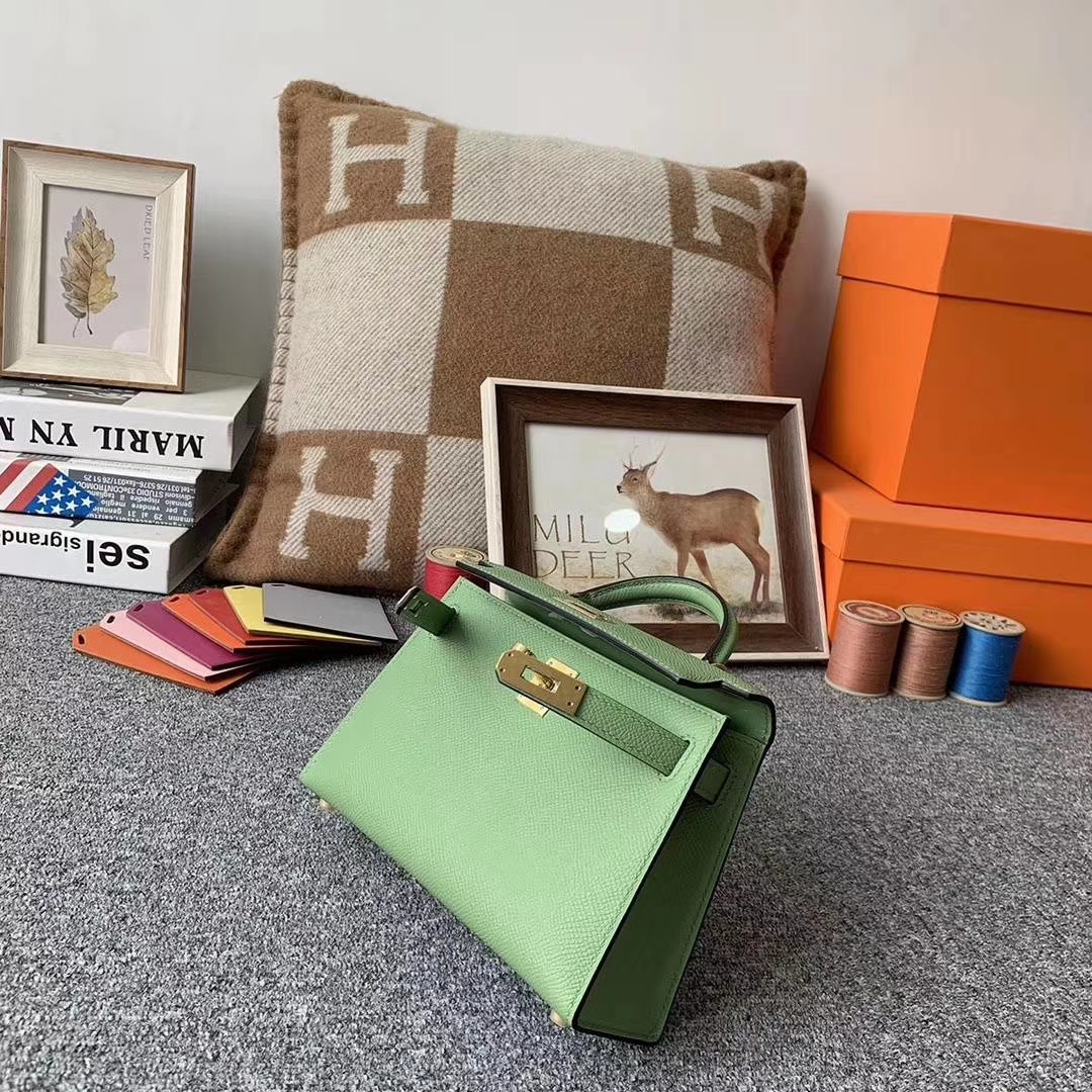 Hermès（爱马仕）I3 牛‮果油‬绿 原厂‮用御‬顶级Epsom 皮 Mini Kelly 二代 金扣 现货