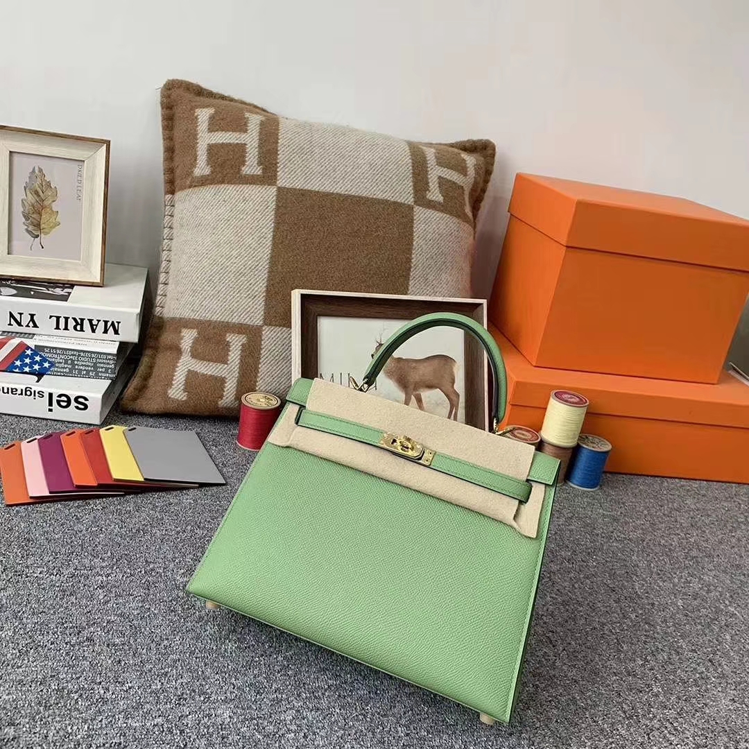 Hermès（爱马仕）3I牛油果绿 原厂御用顶级Epsom 皮 Kelly 25 外缝 金扣 现货