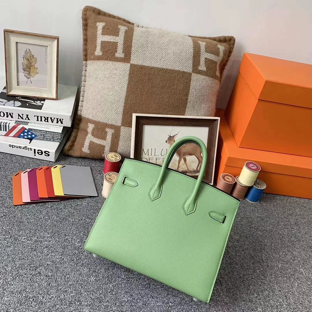 Hermès（爱马仕）3I 牛油果绿 原厂御用顶级Epsom 皮 Birkin 25 银扣 外缝