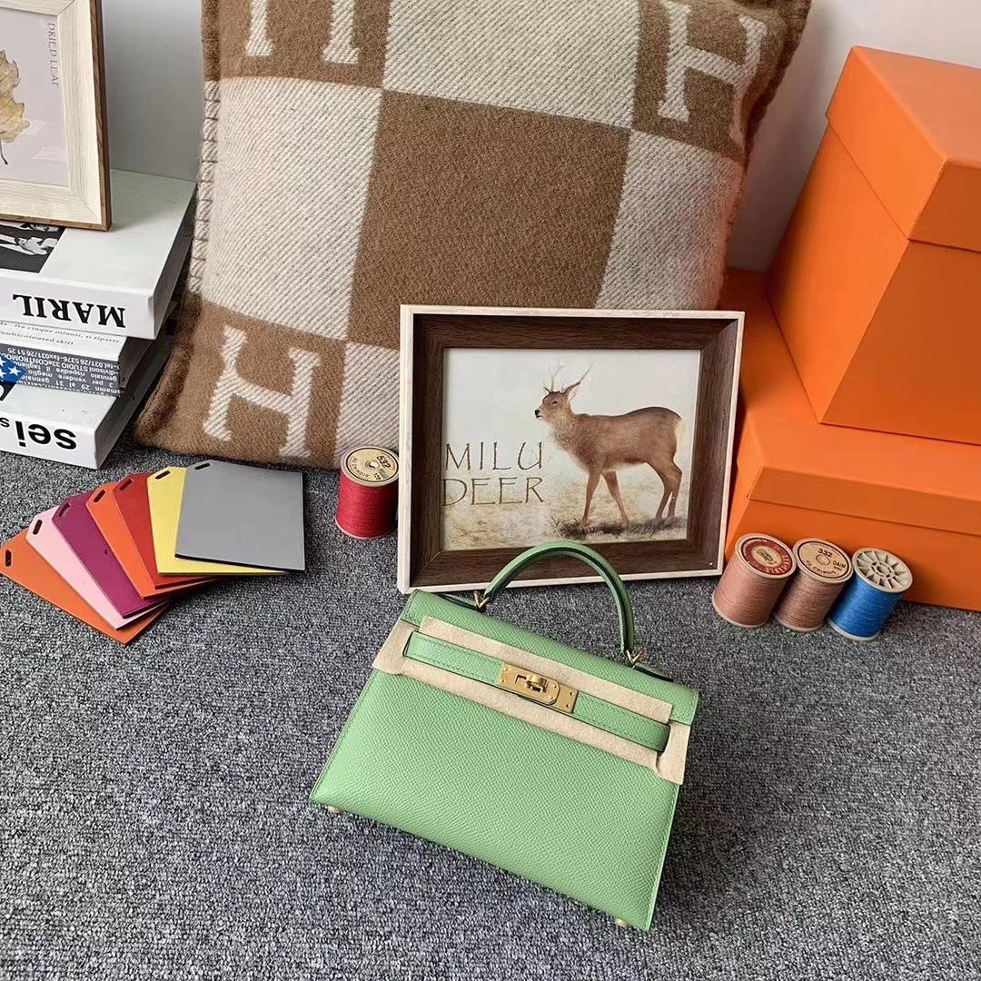 Hermès（爱马仕）I3 牛‮果油‬绿 原厂‮用御‬顶级Epsom 皮 Mini Kelly 二代 金扣 现货